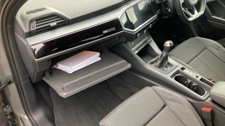 Audi Q3 35 TFSI Black Edition 5dr Petrol Estate